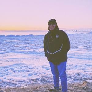 Meet your Posher, Damacio